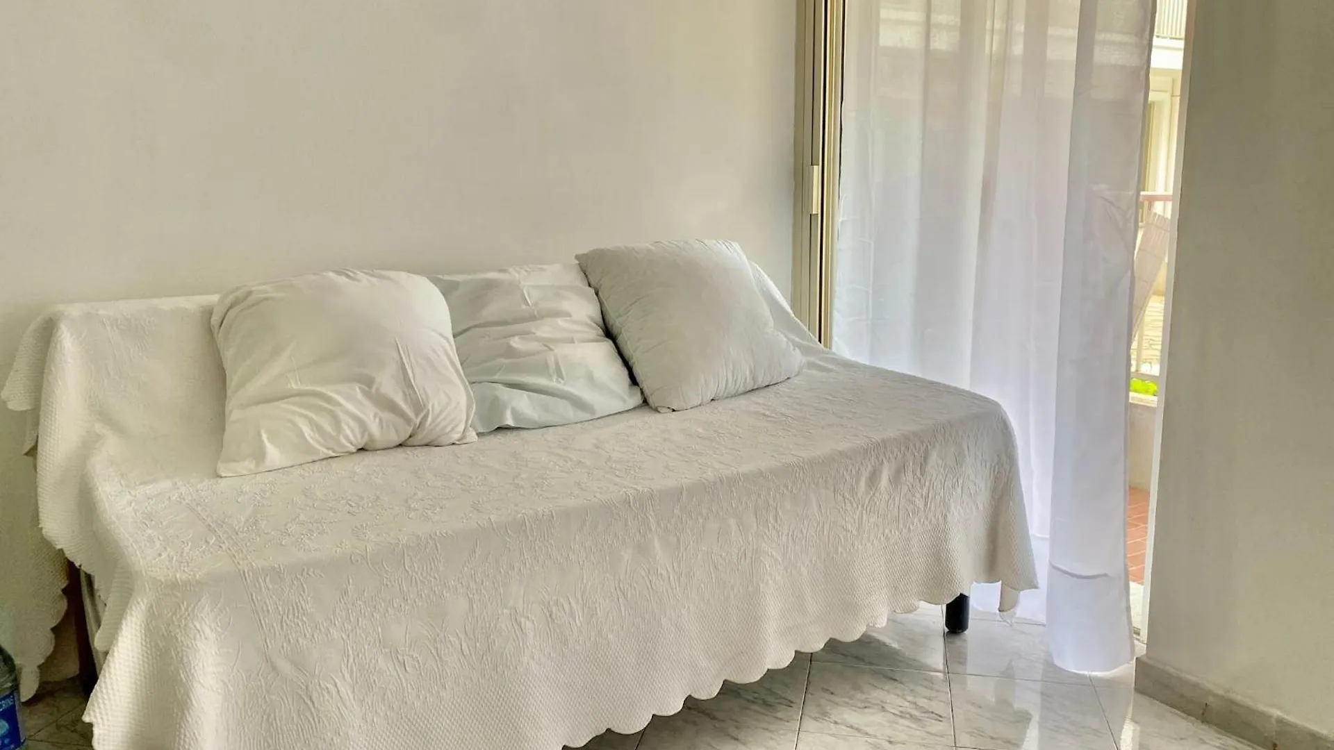 Διαμέρισμα Le Charmant Studio, Proche Plage Μεντόν Γαλλία